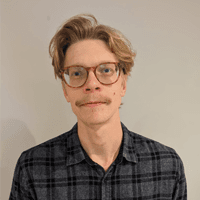 Sam Neate headshot
