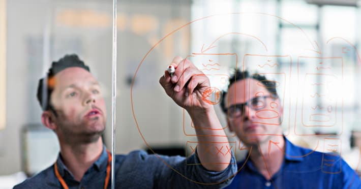 brainstorming-colleagues