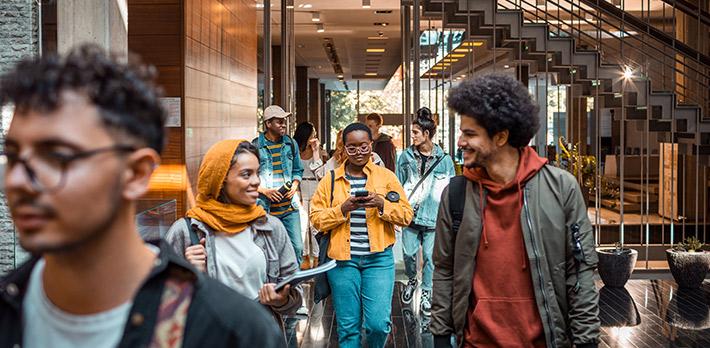 university-students-on-campus-blog